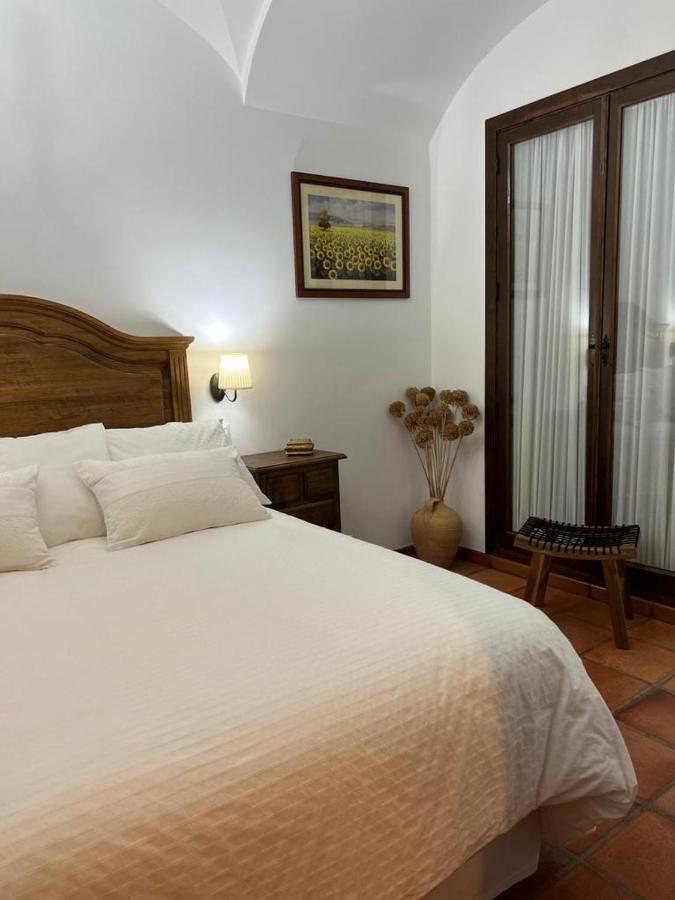 Casa Rural Mijarra **** Herrera del Duque Zewnętrze zdjęcie
