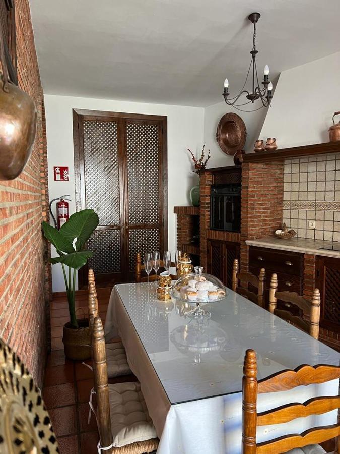 Casa Rural Mijarra **** Herrera del Duque Zewnętrze zdjęcie